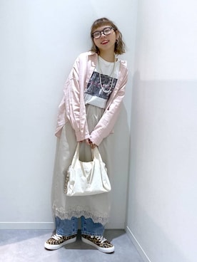 「GLOBAL WORK（グローバルワーク）の調光アソートサングラス/283839（サングラス、ブラウン系）」を使った、ちゃんさん（レディース・155cm）の春コーディネート