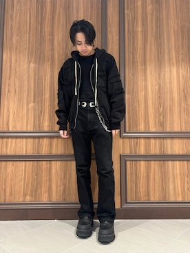 アライトモヤさんのコーディネート