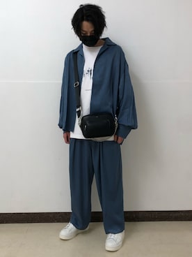 「WHITELAND（ホワイトランド）のアイテム（バッグ）」を使った、アライトモヤさん（メンズ・170cm）の夏コーディネート