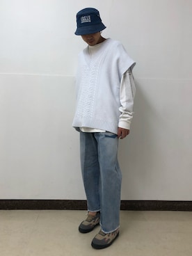 「KaneZ（ケインズ）のアイテム」を使った、アライトモヤさん（メンズ・170cm）の秋コーディネート