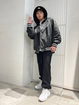 「BlackEyePatch（ブラックアイパッチ）のアイテム（ジャケット/アウター）」を使った、アライトモヤさん（メンズ・170cm）の冬コーディネート