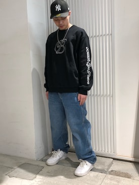 「BlackEyePatch（ブラックアイパッチ）のアイテム（スウェット）」を使った、アライトモヤさん（メンズ・170cm）の冬コーディネート
