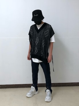 「KaneZ（ケインズ）のアイテム」を使った、アライトモヤさん（メンズ・170cm）の夏コーディネート