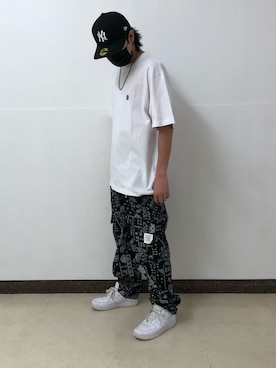 「BlackEyePatch（ブラックアイパッチ）のアイテム（トップス）」を使った、アライトモヤさん（メンズ・170cm）の夏コーディネート