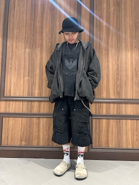 「WHITELAND（ホワイトランド）のアイテム（トップス）」を使った、アライトモヤさん（メンズ・170cm）の夏コーディネート