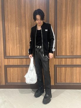 「DANKE SCHON（ダンケシェーン）のアイテム（バッグ）」を使った、アライトモヤさん（メンズ・170cm）の秋コーディネート