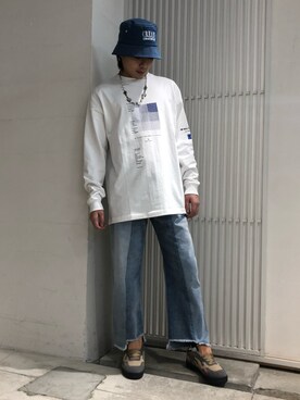 「KaneZ（ケインズ）のアイテム」を使った、アライトモヤさん（メンズ・170cm）の秋コーディネート