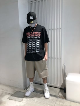 「BlackEyePatch（ブラックアイパッチ）のアイテム（トップス）」を使った、アライトモヤさん（メンズ・170cm）の夏コーディネート
