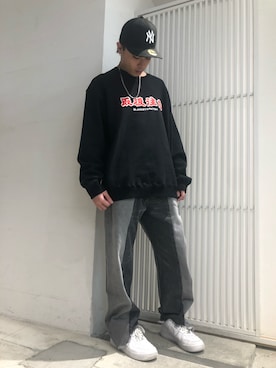 「BlackEyePatch（ブラックアイパッチ）のアイテム（スウェット）」を使った、アライトモヤさん（メンズ・170cm）の秋コーディネート
