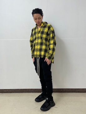 「DANKE SCHON（ダンケシェーン）のアイテム（スウェットパンツ）」を使った、アライトモヤさん（メンズ・170cm）の冬コーディネート