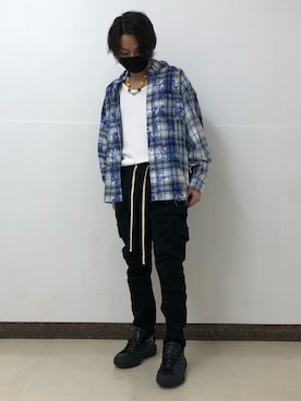 「DANKE SCHON（ダンケシェーン）のアイテム（スウェットパンツ）」を使った、アライトモヤさん（メンズ・170cm）の夏コーディネート