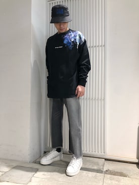 「KaneZ（ケインズ）のアイテム」を使った、アライトモヤさん（メンズ・170cm）の秋コーディネート