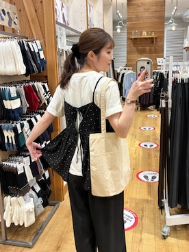 「GLOBAL WORK（グローバルワーク）のさらさらリラックスキャミ＊パンツSET/636257（その他パンツ、ブラック系）」を使った、mariさん（レディース・159cm）の春コーディネート