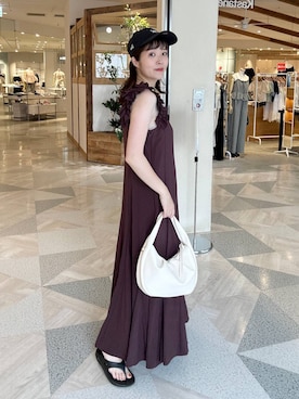 「OOFOS（ウーフォス）のアイテム」を使った、mariさん（レディース・159cm）の夏コーディネート
