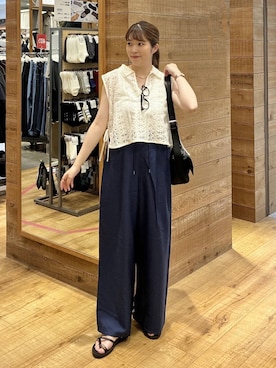 「GLOBAL WORK（グローバルワーク）のエアかるイージーワイドパンツ/636578（その他パンツ、ブルー系）」を使った、mariさん（レディース・159cm）の夏コーディネート