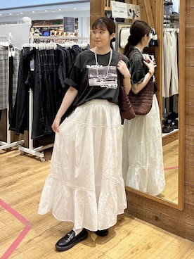 「GLOBAL WORK（グローバルワーク）のmeets India/ティアード刺繍スカート/625306（スカート、ホワイト系）」を使った、mariさん（レディース・159cm）の春コーディネート