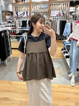 「GLOBAL WORK（グローバルワーク）のイージーケアリネンIラインスカート/636496（スカート、ベージュ系）」を使った、mariさん（レディース・159cm）の夏コーディネート