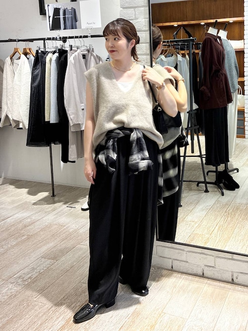 スラックスコクーンボリュームパンツ（スラックス）｜A part by