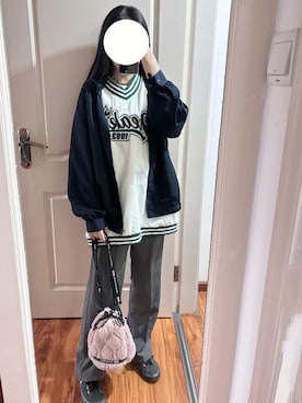 「SPINNS（スピンズ）のアイテム（スウェット）」を使った、yiigogoさん（レディース・161cm）の春コーディネート