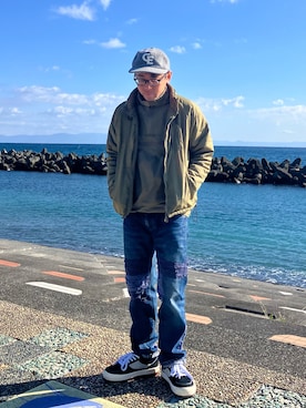 「アイテム（デニムパンツ）」を使った、Heroさん（メンズ・173cm・40代）の冬コーディネート