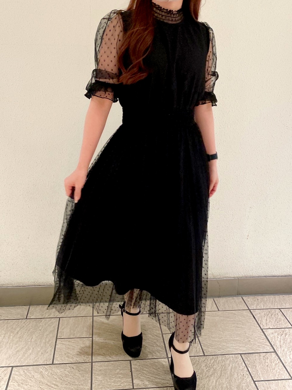 「休日スタイル、モノトーンコーデ、低身長コーデ、黒、ドットチュールワンピース、toccocloset、tocco」｜「tocco closetのシャーリングドットチュールプリーツワンピース（ワンピース、ブラック系）」を使った、tocco closet_JoinusYokohamaさん（レディース・148cm）の春コーディネートの1枚目の写真