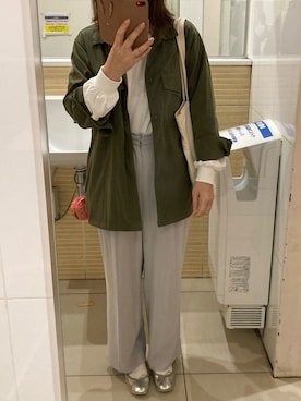 「TODAYFUL（トゥデイフル）のアイテム（ミリタリージャケット）」を使った、yunakoさん（レディース・158cm）の春コーディネート