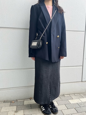「アイテム（デニムスカート）」を使った、にたこさん（レディース・162cm）の秋コーディネート