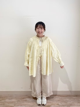 「春服」｜「アイテム（チュニック）」を使った、kotoさん（レディース・157cm）の春コーディネート