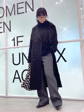 「黒縁メガネ」｜「アイテム（トレンチコート）」を使った、koz▲さん（レディース・160cm）の秋コーディネート