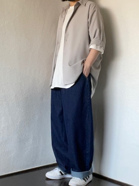 「アイテム（シャツ/ブラウス、シルバー系）」を使った、tomoさん（レディース・162cm）の春コーディネート