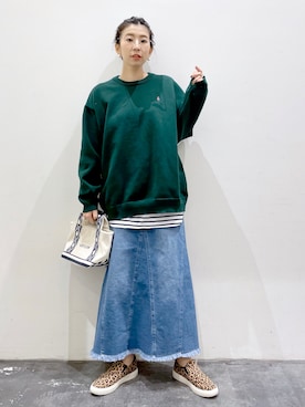 「BAYFLOW(BAYFLOW)」｜「アイテム（スリッポン）」を使った、yukiさん（レディース・165cm）の冬コーディネート