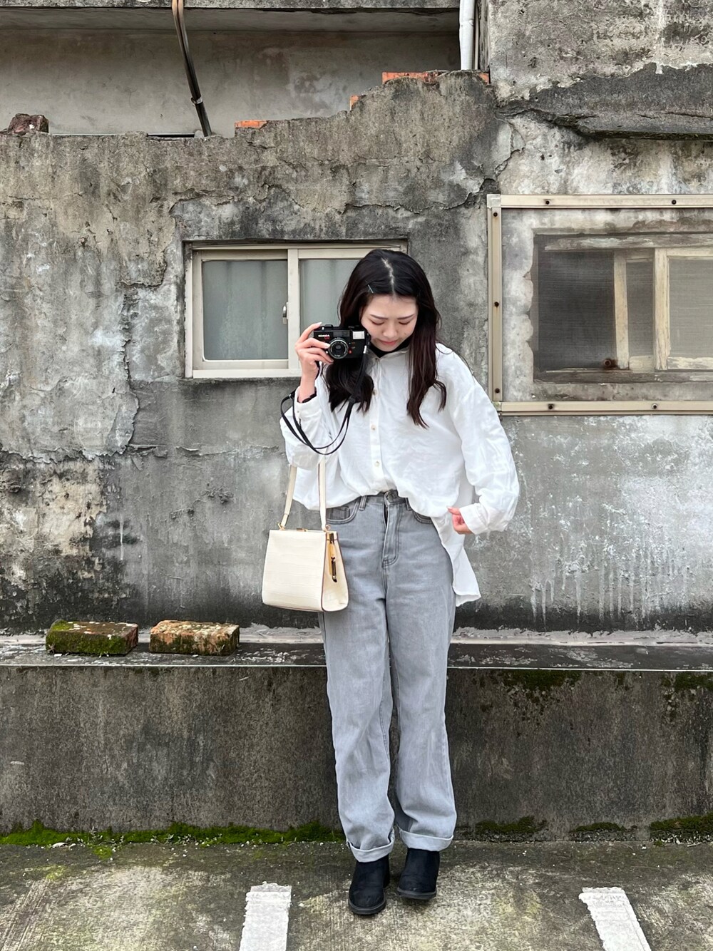 「no brandのアイテム（バッグ、ホワイト系）」を使った、018さん（レディース・157cm）の冬コーディネートの1枚目の写真
