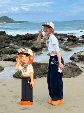「アイテム（スラックス）」を使った、MAYAKOさん（レディース・158cm）の夏コーディネート