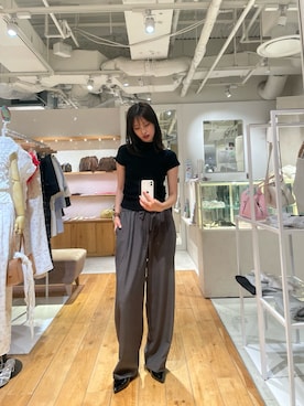「mystic（ミスティック）のハイネックフレンチリブニット（针织衫、ブラック系）」を使った、あやのさん（レディース・173cm）の夏コーディネート