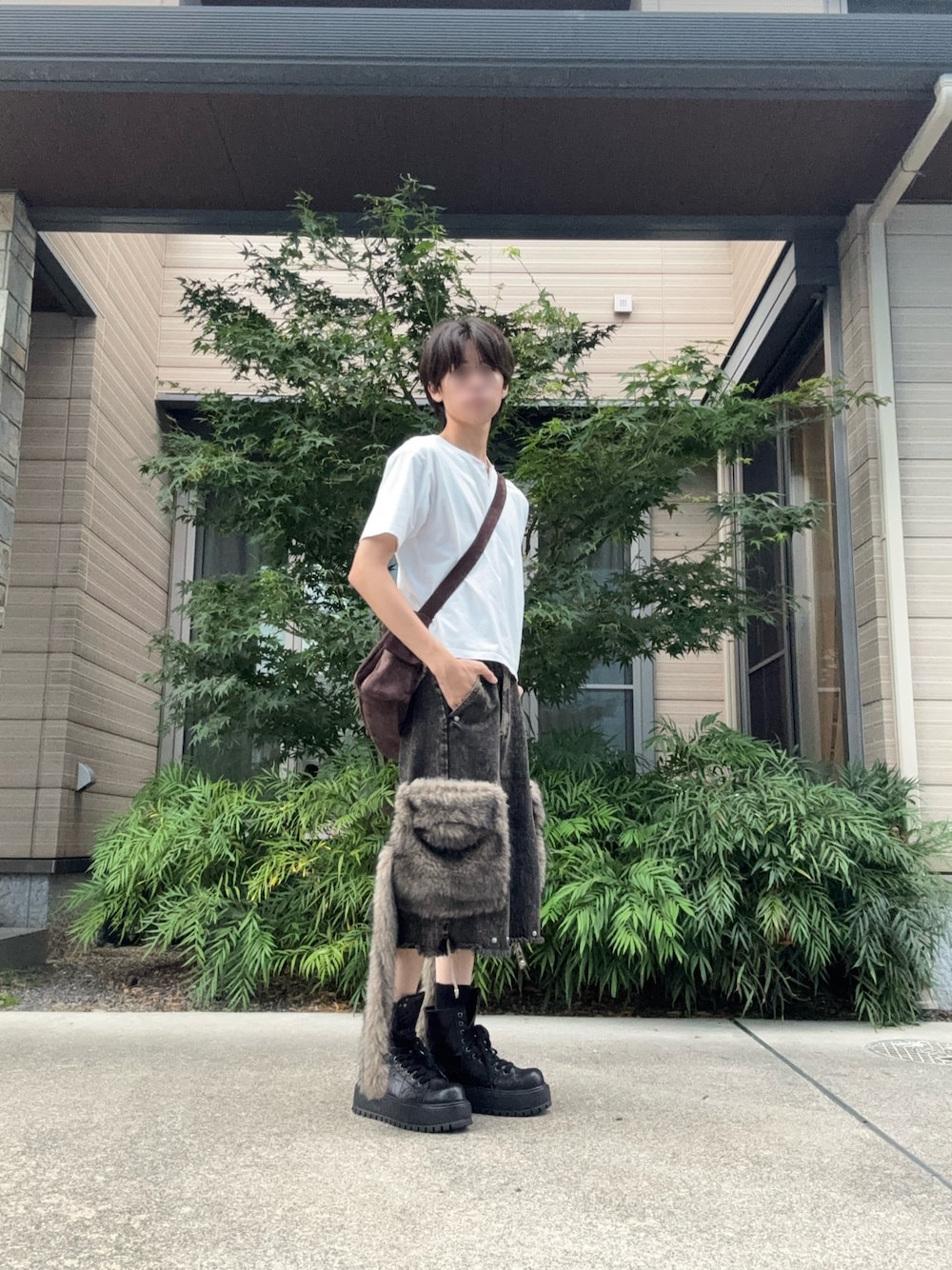 Parts Lab.（パーツラボ）の「【Parts Lab.】Cow Suede Flap Shoulder
