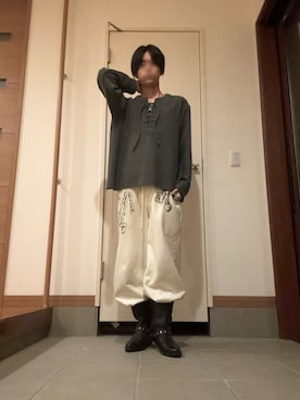 「GRANCY（グランシー）の【GRANCY】Rhinestone Design Layered Sweatpants / ラインストーンデザインレイヤードスウェットパンツ（スウェットパンツ、ホワイト系）」を使った、da_sonoさん（メンズ・171cm）の春コーディネート
