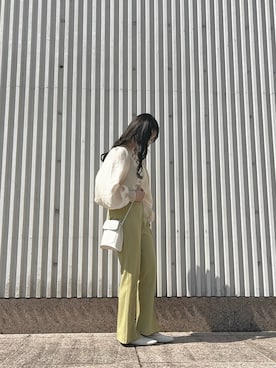 「one way（ワンウェイ）のアイテム（パンツ）」を使った、omochiさん（レディース・155cm）の春コーディネート