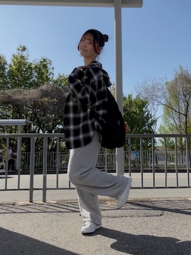 「shopnikoniko（ショップニコニコ）のアイテム」を使った、あーちさん（レディース・160cm）の春コーディネート