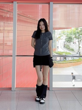 「GILAARCHIVE（ギラアーカイブ）のGILA ARCHIVE／スタッズパッチロゴT（Tシャツ/カットソー、グレー系）」を使った、gakicochanさん（レディース）の夏コーディネート