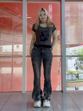 「crocs（クロックス）のアイテム」を使った、gakicochanさん（レディース・163cm）の春コーディネート