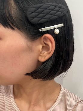 「アイテム（ヘアアクセサリー）」を使った、藤井さん。さん（レディース・164cm）の秋コーディネート
