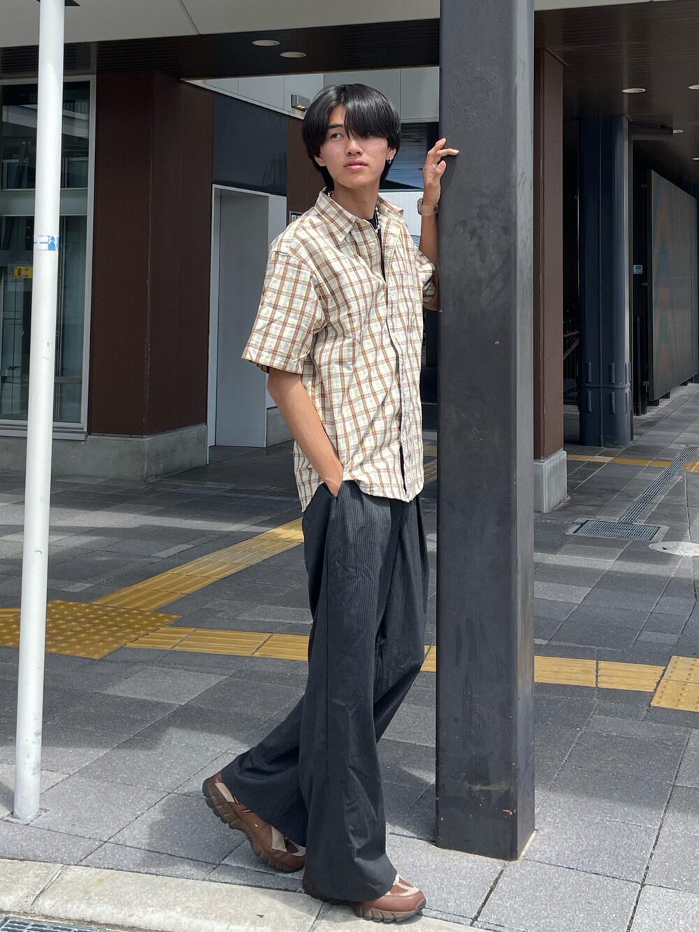 TUCK WIDE GURKHA SLACKS / タックワイドグルカスラックスを使っ
