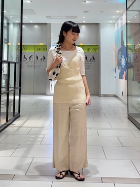 「MOHI（モヒ）のアイテム」を使った、かりんさん（レディース・162cm）の春コーディネート