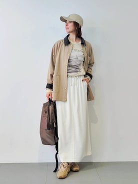 「UNIVERSAL OVERALL（ユニバーサルオーバーオール）のアイテム」を使った、yoshikuttya0213さん（レディース・164cm）の冬コーディネート