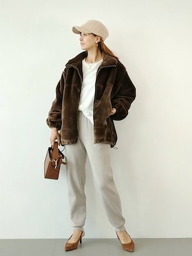 「UNIVERSAL OVERALL（ユニバーサルオーバーオール）のアイテム（ブルゾン）」を使った、yoshikuttya0213さん（レディース・164cm）の夏コーディネート