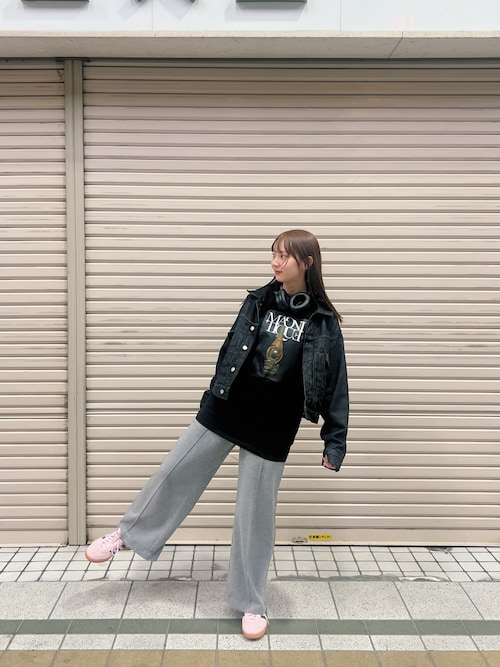 Ameri（アメリ）の「UND MAGNITIQUE GLITTER INNER SET TOP（Tシャツ