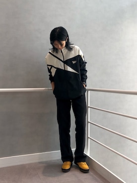 「アイテム（ナイロンジャケット）」を使った、canakoさん（レディース・168cm・20代）の秋コーディネート