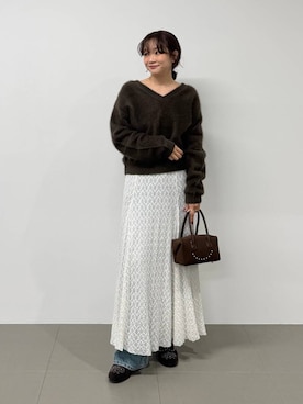 「BABYLONE（バビロン）のレーススカート（スカート、ホワイト系）」を使った、namikaさん（レディース・158cm）の秋コーディネート