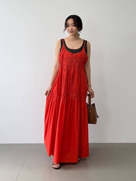 「AULENTTI（オウレンティ）の【AULENTTI】チャームショルダーBAG（ショルダーバッグ、ブラウン系）」を使った、namikaさん（レディース・158cm）の夏コーディネート