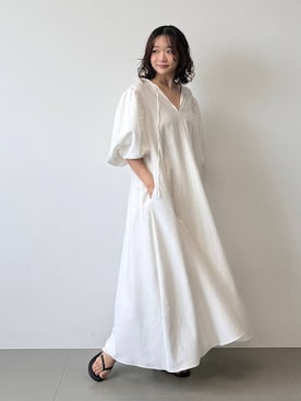 「BABYLONE（バビロン）の【スタッフ企画】【先行予約】ジョーゼットアジャストパンツ（スラックス、ホワイト系）」を使った、namikaさん（レディース・158cm）の夏コーディネート